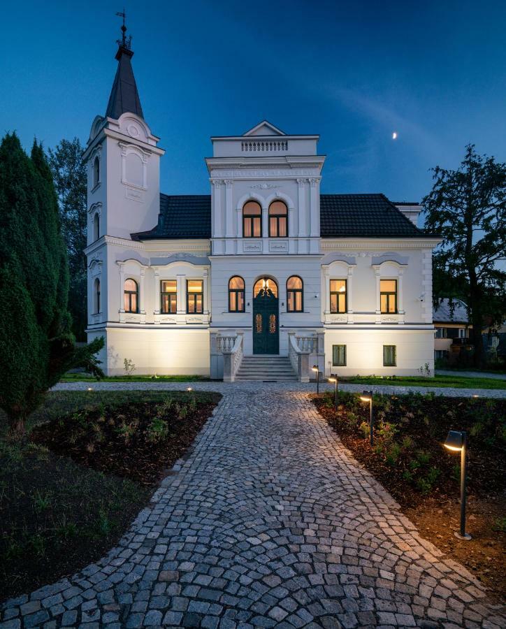 Villa Rosenaw Rožnov pod Radhoštěm Exterior foto